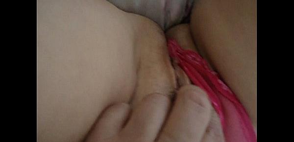  DELICIOUS WIFE - HAND AND TOY.AVI